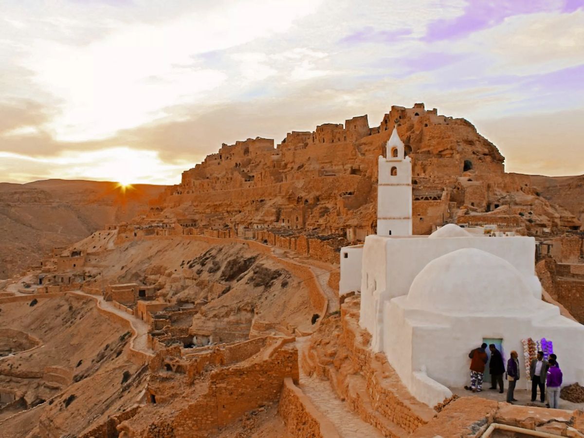 Ksar Ghilane 2 Days Sahara Adventure from Djerba